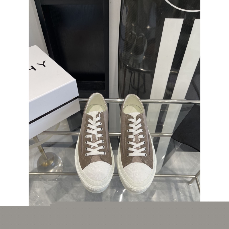 Givenchy Sneakers
